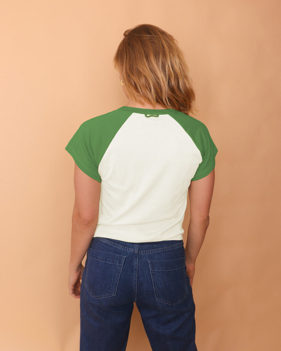 GREEN