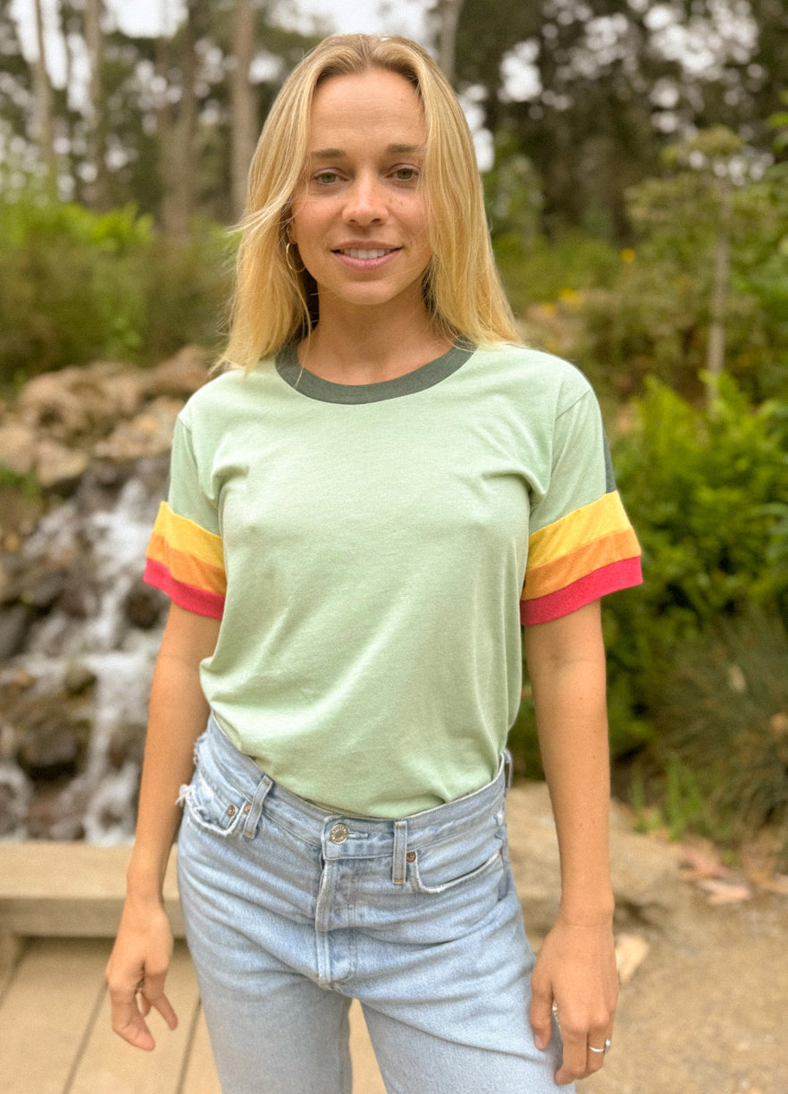 GREEN
